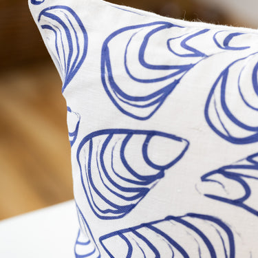 Sketchy Mussel - Belgian Linen Pillow